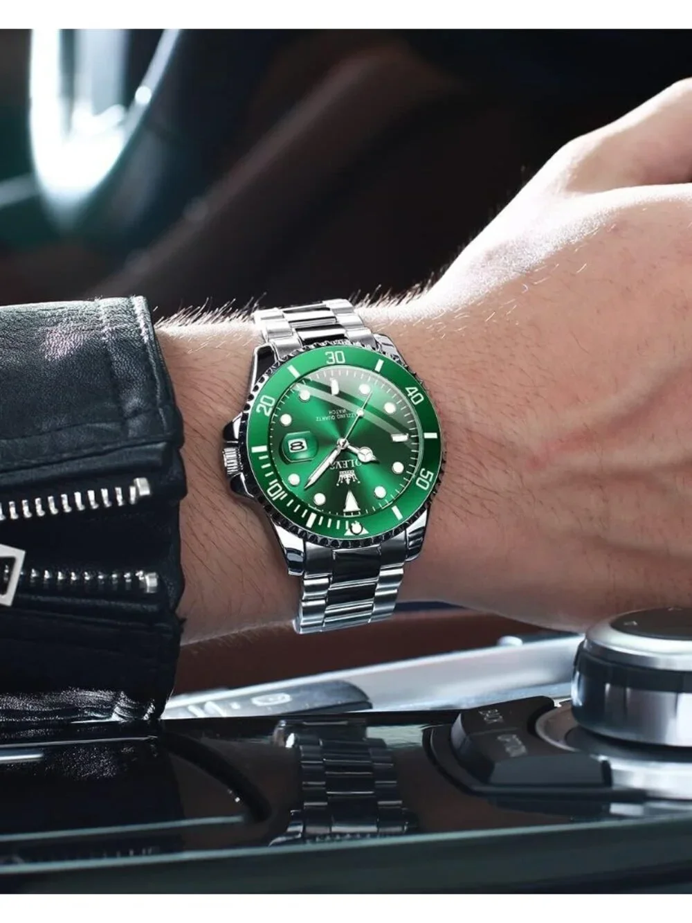 Men's Green Premium Silver Stainless Analog Rotatable Bezel Date Steel Watch